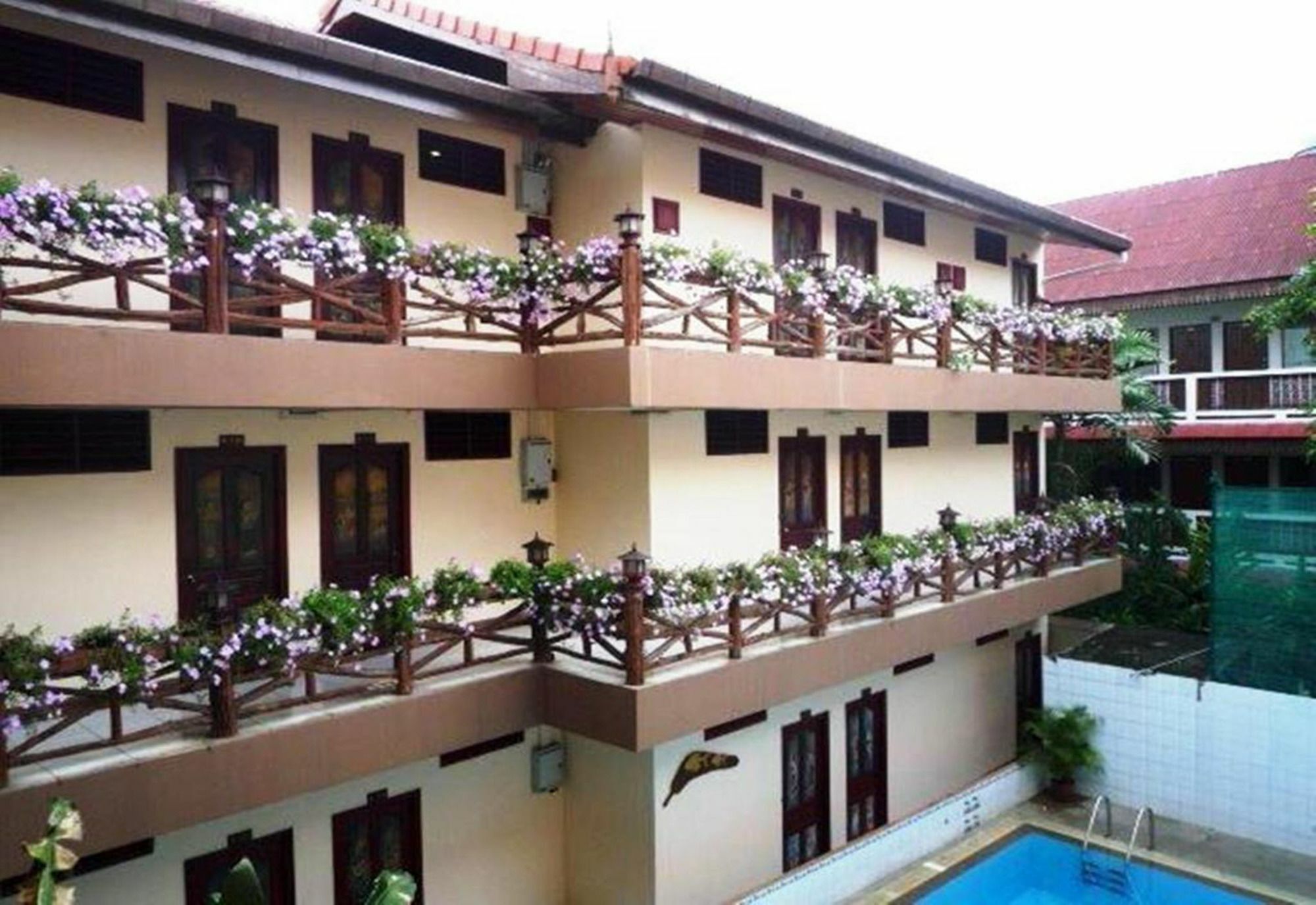 S.K. House 1 Hotel Chiang Mai Exterior photo