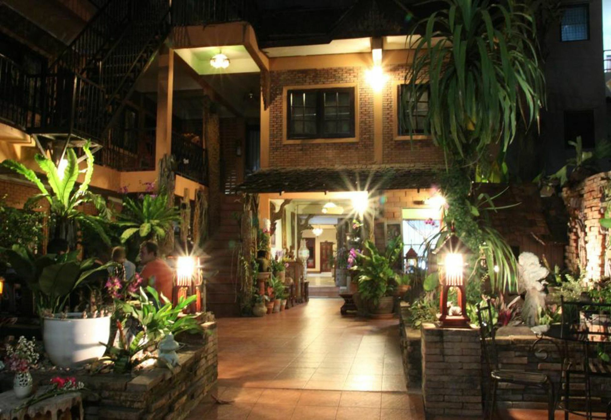 S.K. House 1 Hotel Chiang Mai Exterior photo